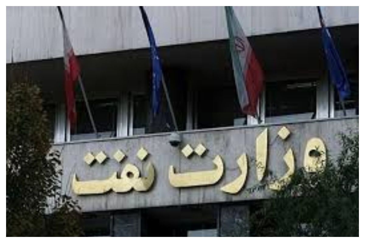 آتش انبار نفت شهران و مخزن سوخت جنوب تهران تحت کنترل است