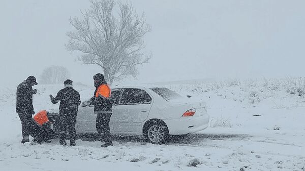 آمادهباش راهداری تهران برای هوای برفی