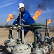 ابلاغ مبالغ جدید مزایای جانبی کارکنان نفت در سال ۱۴۰۴