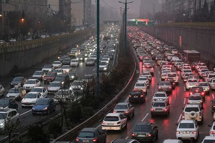 اعلام محدودیتهای ترافیکی در برخی از جادههای کشور تا ۴ آذرماه