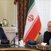 بازدید سرزده رئیس‌جمهور از وزارت نفت