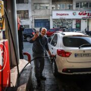 حمله سایبری به پمپ‌بنزین‌ها امروز ۲۷ خرداد ۱۴۰۴ / بنزین نایاب می‌شود؟