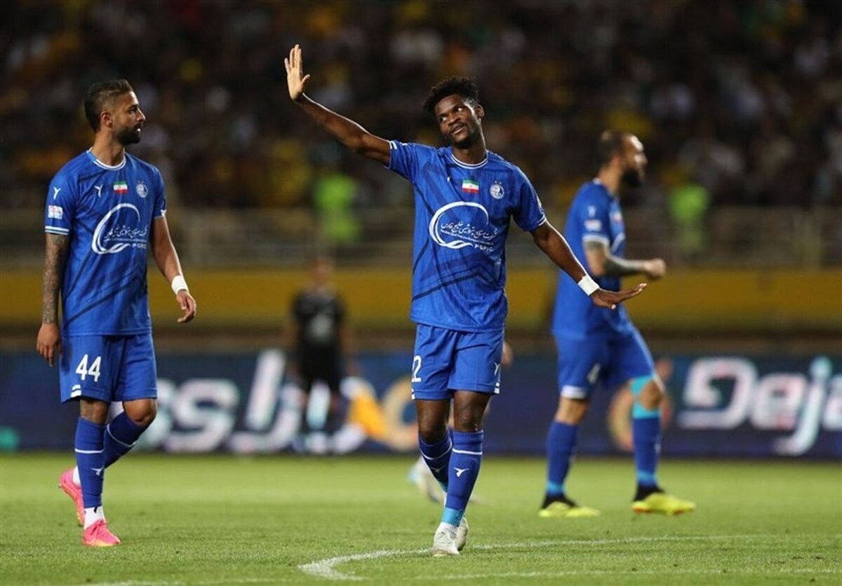 خروج اندونگ از ایران جنجالساز شد / استقلال: فسخی در کار نیست