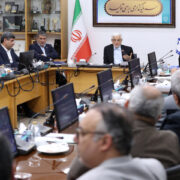 عارف: سهم ۱۶ آذر در پیروزی انقلاب اسلامی بینظیر است