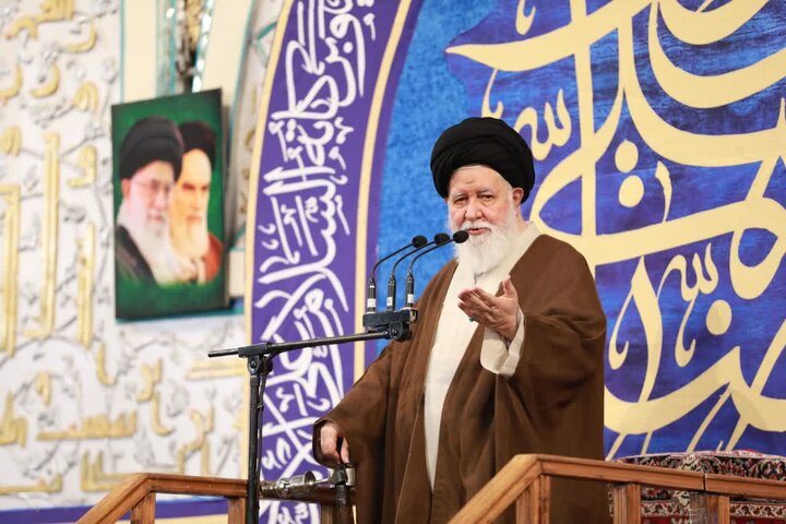 علم الهدی: گرانفروشان ستون پنجم دشمن در بازار داخلی هستند