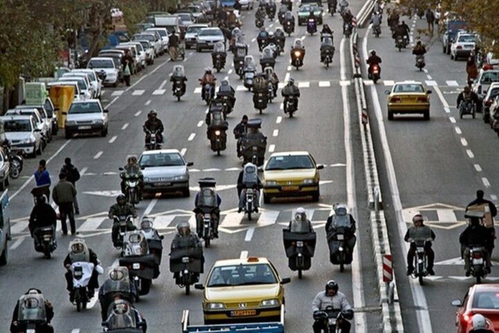 هر موتور سیکلت آلاینده ۴ برابر یک خودروی آلاینده است