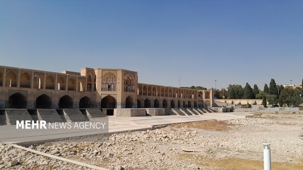 هوای اصفهان قابل قبول شد؛ ۳ شهر در وضعیت قرمز و نارنجی