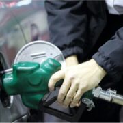 واردات بنزین سوپر تصویب شد