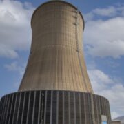 وزارت نیرو: برای پیک مصرف برق، ۴۰۰۰ مگاوات ظرفیت جدید نیروگاهی اضافه می‌کنیم