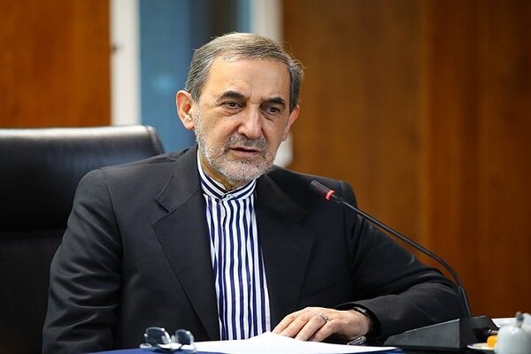 ولایتی: بیانیههای سیاسی واقعیت مالکیت جزایر ایرانی را تغییر نمیدهد