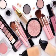 چگونه از بروز مشکلات پوستی پیشگیری کنیم