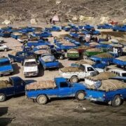 کاهش روزانه ۴.۵ میلیون لیتر قاچاق سوخت/ با متخلفان برخورد قضایی شدید می‌شود