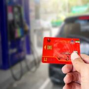 ۱۰۰ لیتر سهمیه بنزین ۳ هزار تومانی برای چه کسانی شارژ می‌شود؟ / قیمت بنزین برای کسانی که کارت سوخت ندارند؟