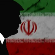 یک دیپلمات بازنشسته کشور تحلیل کرد/4 نشانهای که احتمال حمله آمریکا به ایران را تقویت میکند