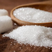 ۱۰ تن شکر احتکاری در مشهد کشف شد