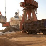 ایران و روسیه شاهراه تجارت گندم جهان میشوند