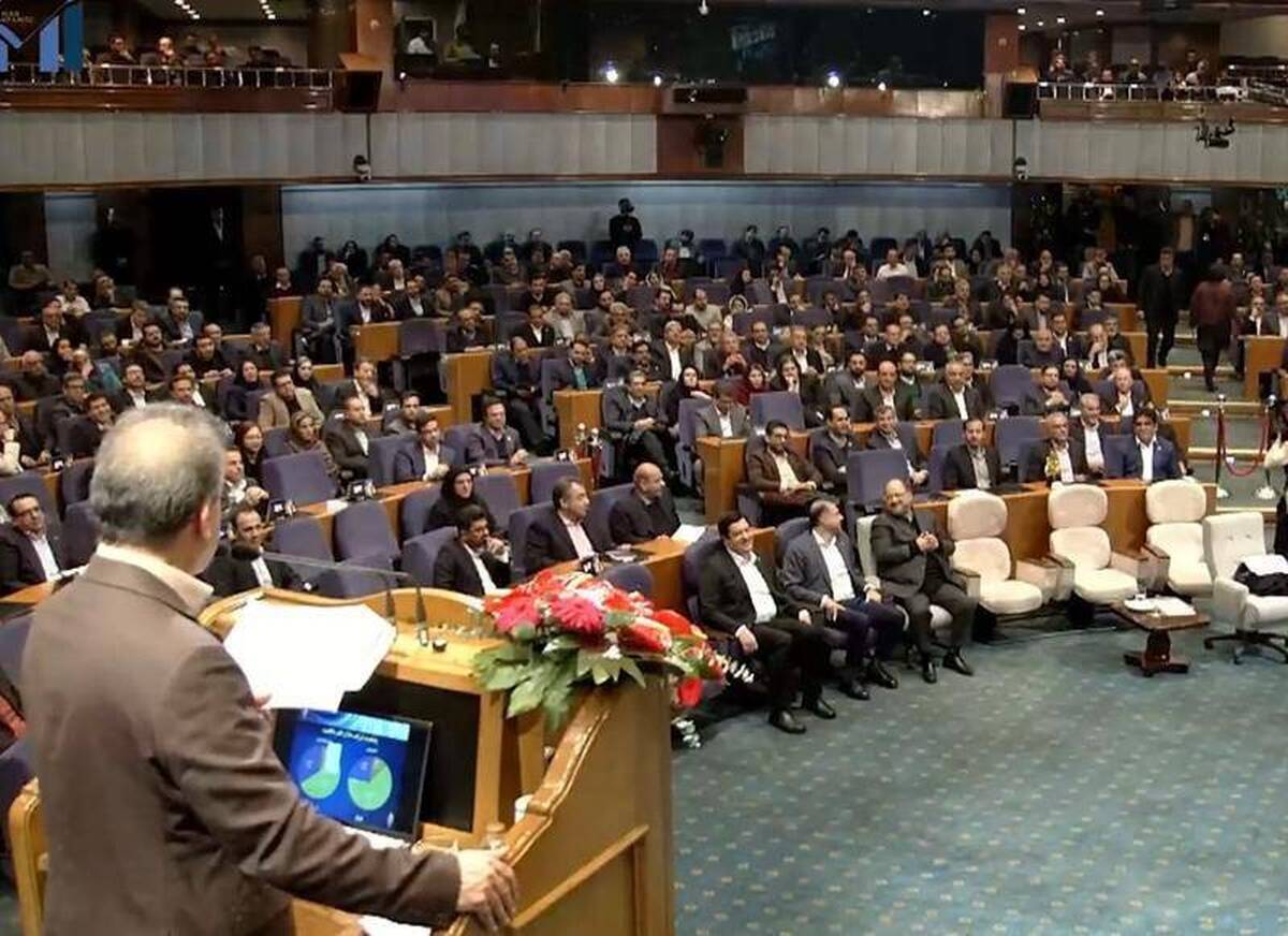 شرکت صنایع پتروشیمی خلیجفارس، باز هم برترین شرکت ایران شد