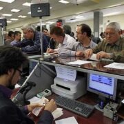 فرار بانکها از پرداخت وام و پول نقد| مشتریان دریافت کننده بی درد و سر وام را بشناسید