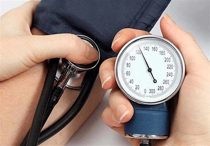 هشدار درباره قطع خودسرانه داروهای فشار خون در رمضان