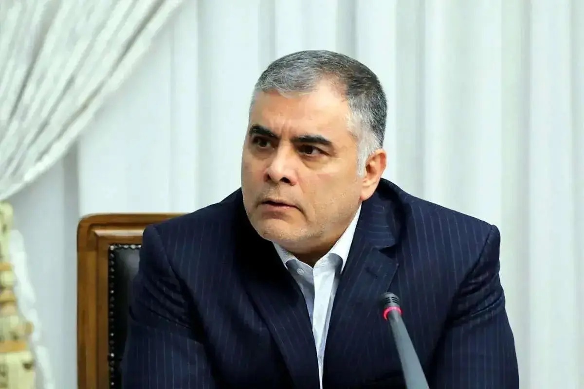 پاک نژاد: قفلهای سرمایهگذاری صنعت نفت باز میشود