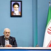 اظهارات مهم وزیر نیرو درباره وضعیت برق کشور/ قطعی برق در روزهای آینده اتفاق میافتد؟