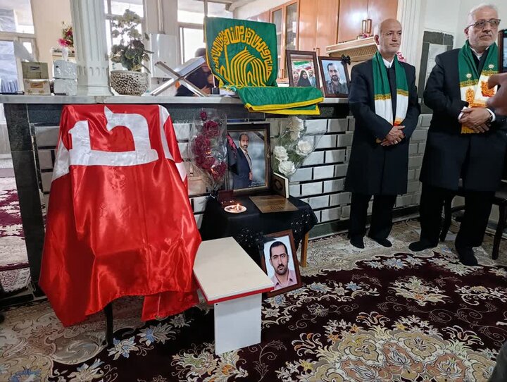 الشتر و نورآباد «زیر سایه خورشید» الشتر و نورآباد زیر سایه خورشید