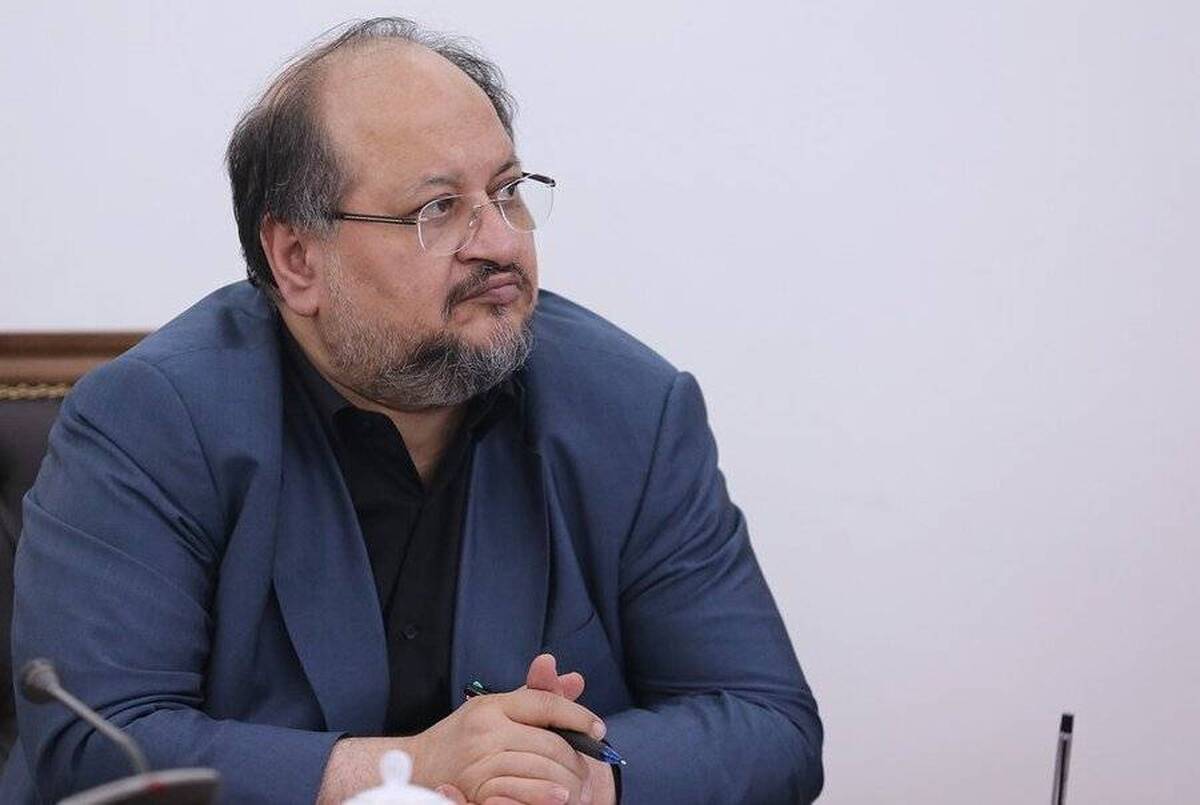 این پیام، رسمی نیست! دل‌نوشته محمد شریعتمداری خطاب به همکاران برای آغاز دوران بازسازی و نوسازی