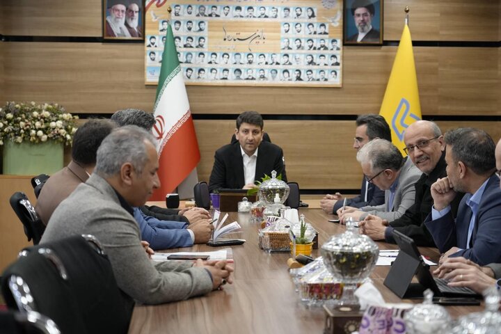 تاکید وزیر ارتباطات بر ضرورت بازنگری در ساختار تنظیمگری حوزه پست