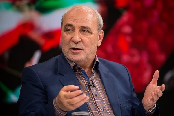 حاجی‌دلیگانی: باید با محاصره دریایی آمریکا مقتدرانه مقابله کنیم