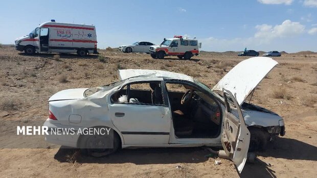 سقوط سمند از پل در محور دامغان – شاهرود؛ ۵ مصدوم راهی بیمارستان شدند