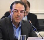رئیسی: کنار هر مدرسه‌ای یک دکه سیگار فروشی وجود دارد