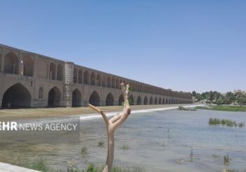 هوای قابل قبول اصفهان در دومین روز تابستان؛ ۳ شهر مجاور آلوده است