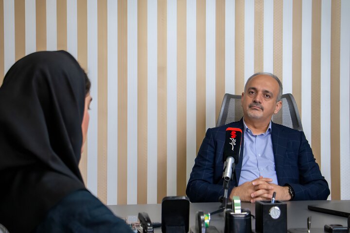 عصر جدید «درمان دیجیتال» در ایران؛ ۱۰۰ بیمارستان به دستیار AI مجهز شد عصر جدید «درمان دیجیتال» در ایران؛ ۱۰۰ بیمارستان به دستیار AI مجهز شد