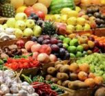 کودکان دنیا به قدر کافی میوه‌ و سبزیجات نمی خورند