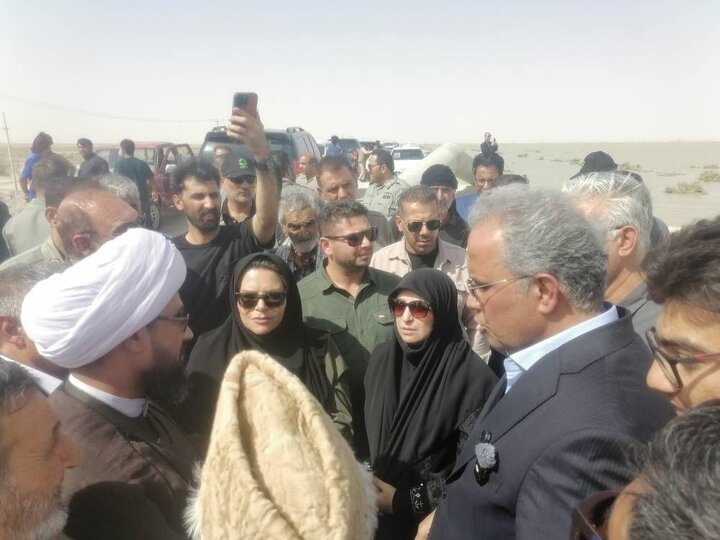 بازدید معاون رئیس جمهور از کانال و حوضچه تبخیر دوگورهای
