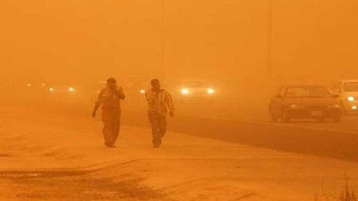طوفان شدید با سرعت ۱۱۵ کیلومتر بر ساعت زابل را درنوردید
