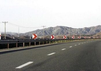 در قالب تعهدات سفر رئیس‌جمهور؛
                ۲۲ کیلومتر از محور سلطانیه ـ قیدار ـ کبودرآهنگ در حال تکمیل است