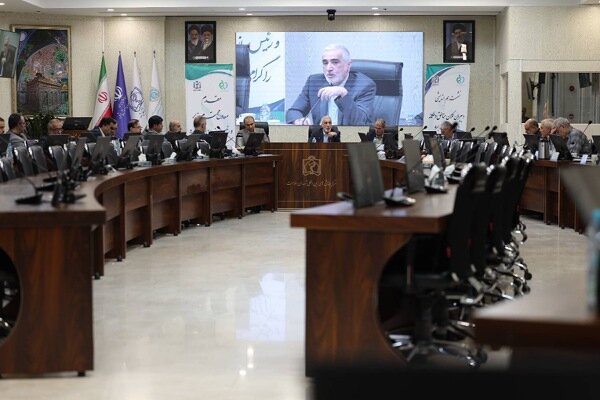 نمیتوان بازار دارو را با تأخیر در پرداختهای بیمهای اداره کرد